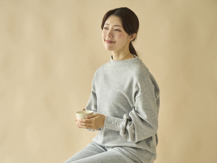 シルク100％の裏起毛！冬も体がかゆくならない、レディース向けパジャマ