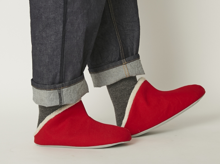 「ホッとする履き心地を」ABE HOME SHOESのつかい手に寄り添う開発秘話