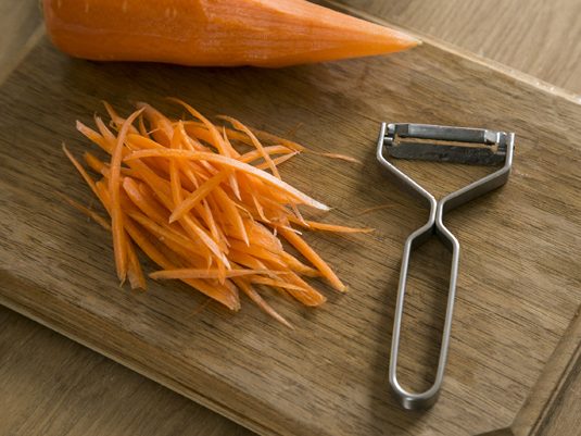 【あの人の買ってよかったBest3】40代の変化から見直した衣食住の道具