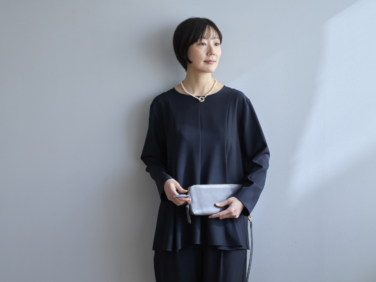 【ハレの日にはネイビーもおすすめ】シーンに合わせてカラーが選べるフォーマルウェア